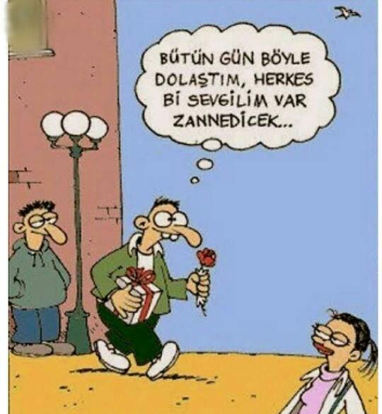 Sevgilisi yokken 14  Şubat  Sevgililer Gününde barda takılıp sevgili gibi davranan var mı?