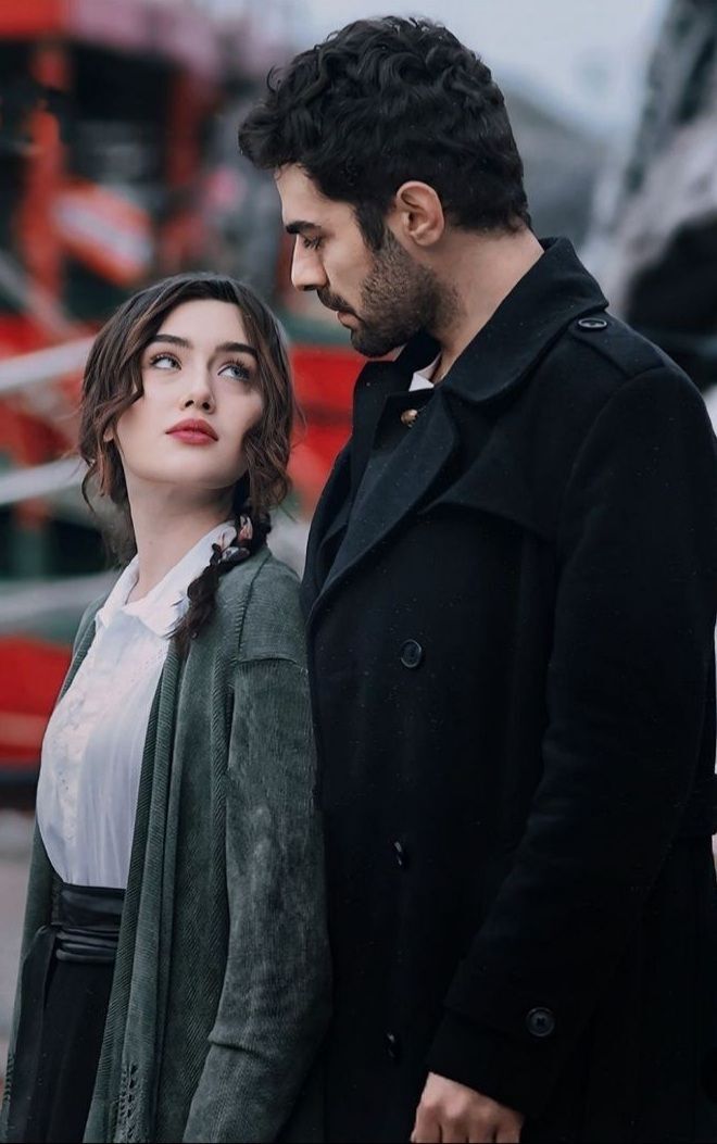 Uzun ilişki için aşk mı mantık mı ağır basmalı, hangisini seçmek daha doğru?
