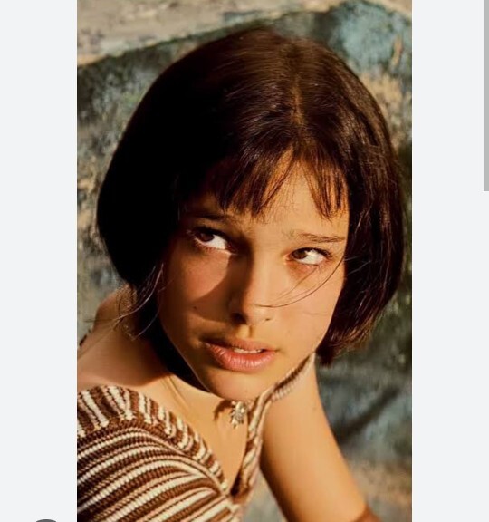 Saçlarımı Mathilda saçı gibi yapsam mı?