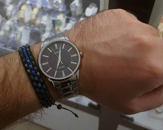 Hangi saat modeli daha şık durur, saat seçerken nelere bakıyorsunuz?