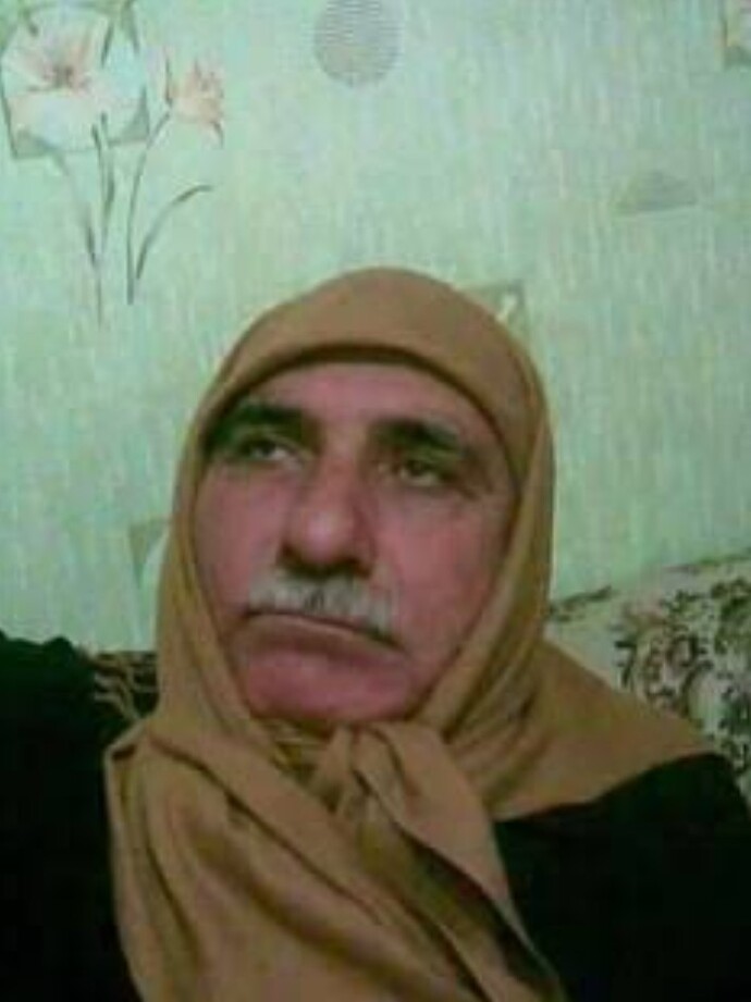 Abim kızını ısırmama kızıyo yegenimi ısırmayımda kimi ısırayım ben😢😭?