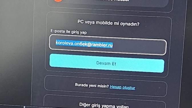 Epic Games hesabımın maili değişmiş sadece Google hesabına bağlı olduğu için girebiliyorum ne yapmam gerek?