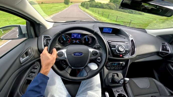 Suv araçlar gerçekten daha mı konforlu, yol tutuş ve sürüş keyfi olarak fark ne?