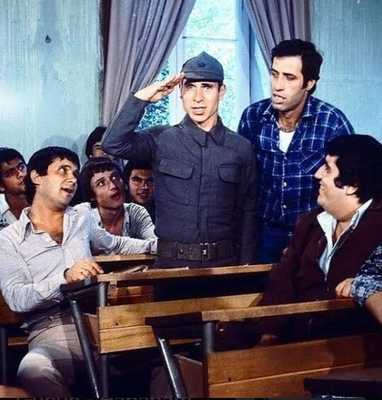 Hababam sınıfı izliyor musunuz?