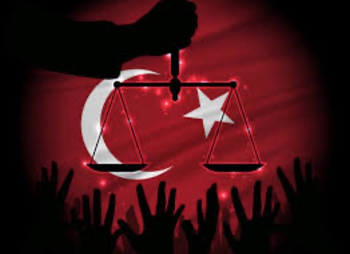 Türkiye’de sizce adalet gerçekten tecelli ediyor mu?