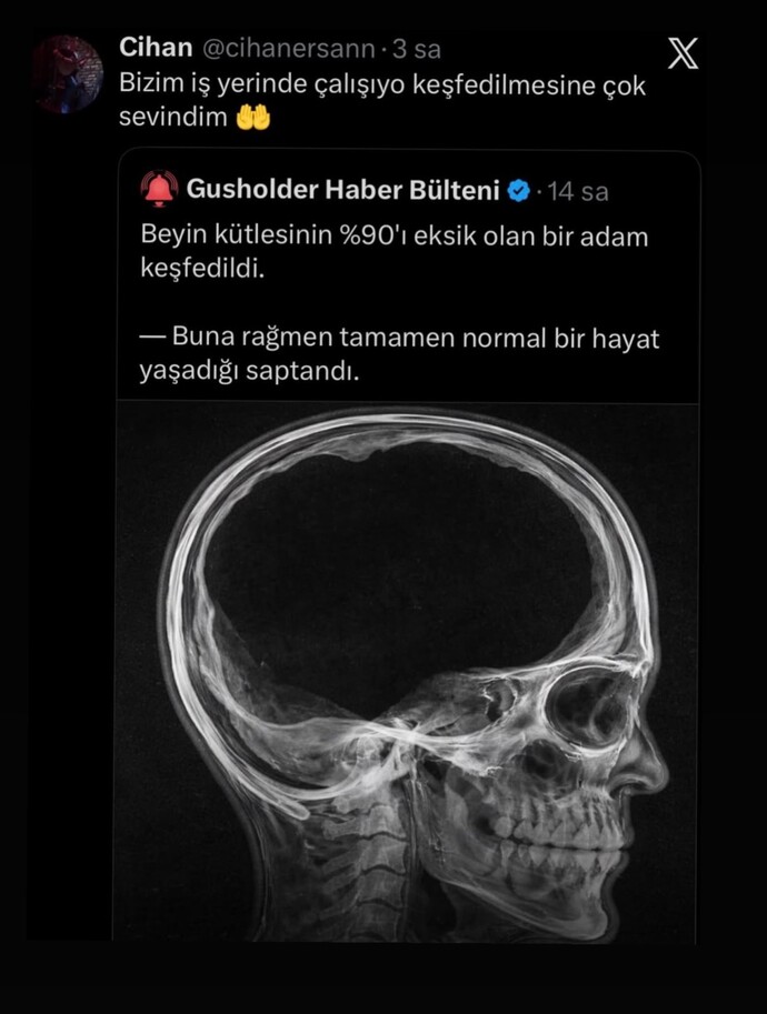 Görseldeki bu adam kim, tanıyan bilen var mı KScanlar?