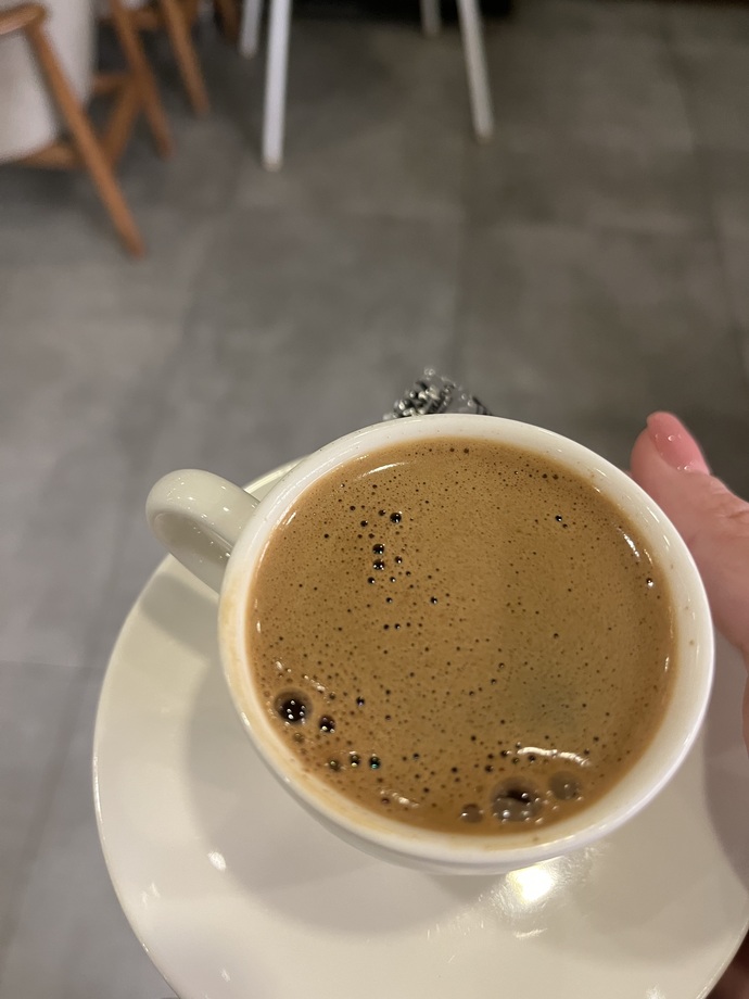 Kiminle sabah kahvesi içersiniz ☕️🥳🫶🏻❤️🌻?