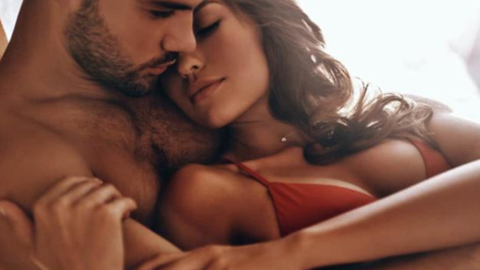 Sevişmek için ikna etmeye mi çalışırsınız yoksa sadece davet mi edersiniz?