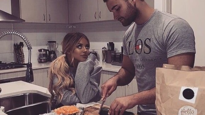 Bulaşık yıkayan erkek mi yemek yapan erkek mi daha makbuldür kızların gözünde?