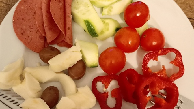 İlk sahurunuz nasıl geçiyor, hayırlı ramazanlar arkadaşlar?