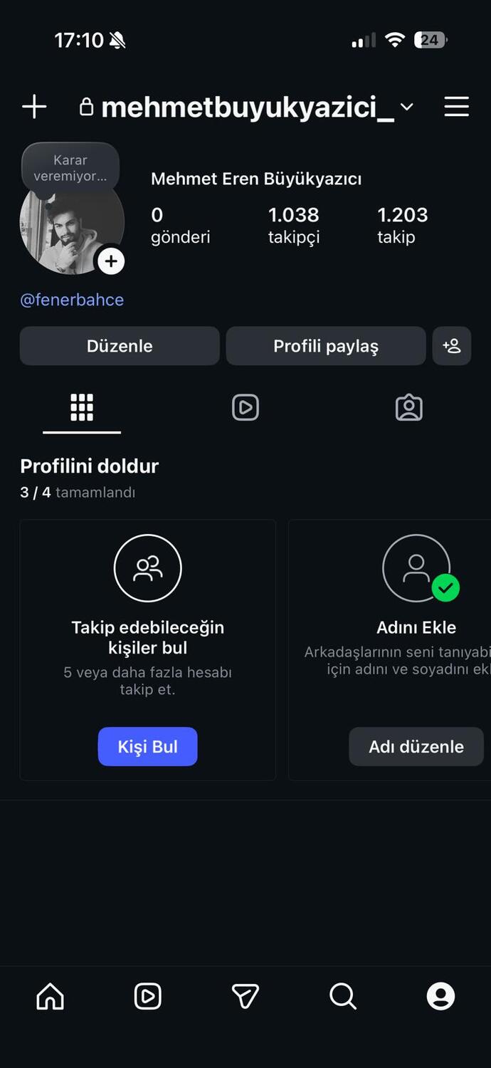 Biyografiye tarih ve sevgilinin baş harfini koymak ergenlik midir?