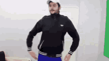 Beyler bir buçuk aylık tanıdığınız bir kızı ?