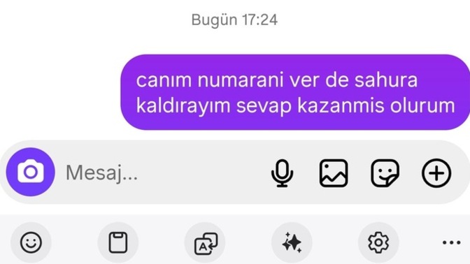 Hoşlandığınız kişiye ilk adımı atmak için bahane mi ararsınız yoksa işaret mi beklersiniz?
