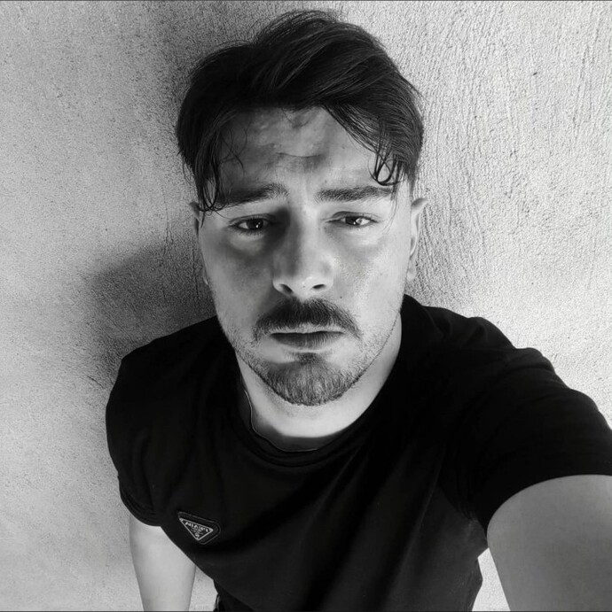 Bu fotoğraftaki kişi sizce nereli alalım cevapları?