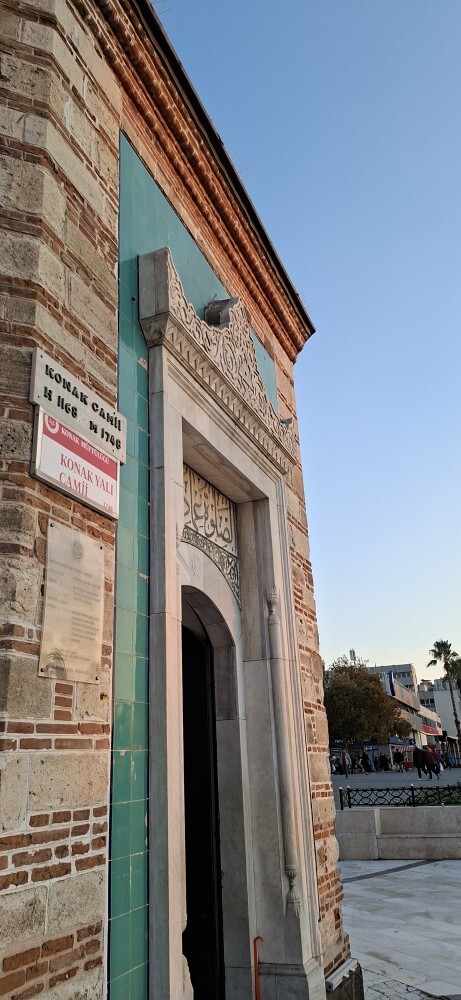 Moraliniz Bozukken Neler Yapıyorsunuz?