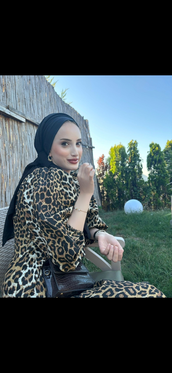Türbanli Leopar elbisem sizce cok mu dar tatil icin cokmu abarti olmus gecen yaz tatilde giymistim?
