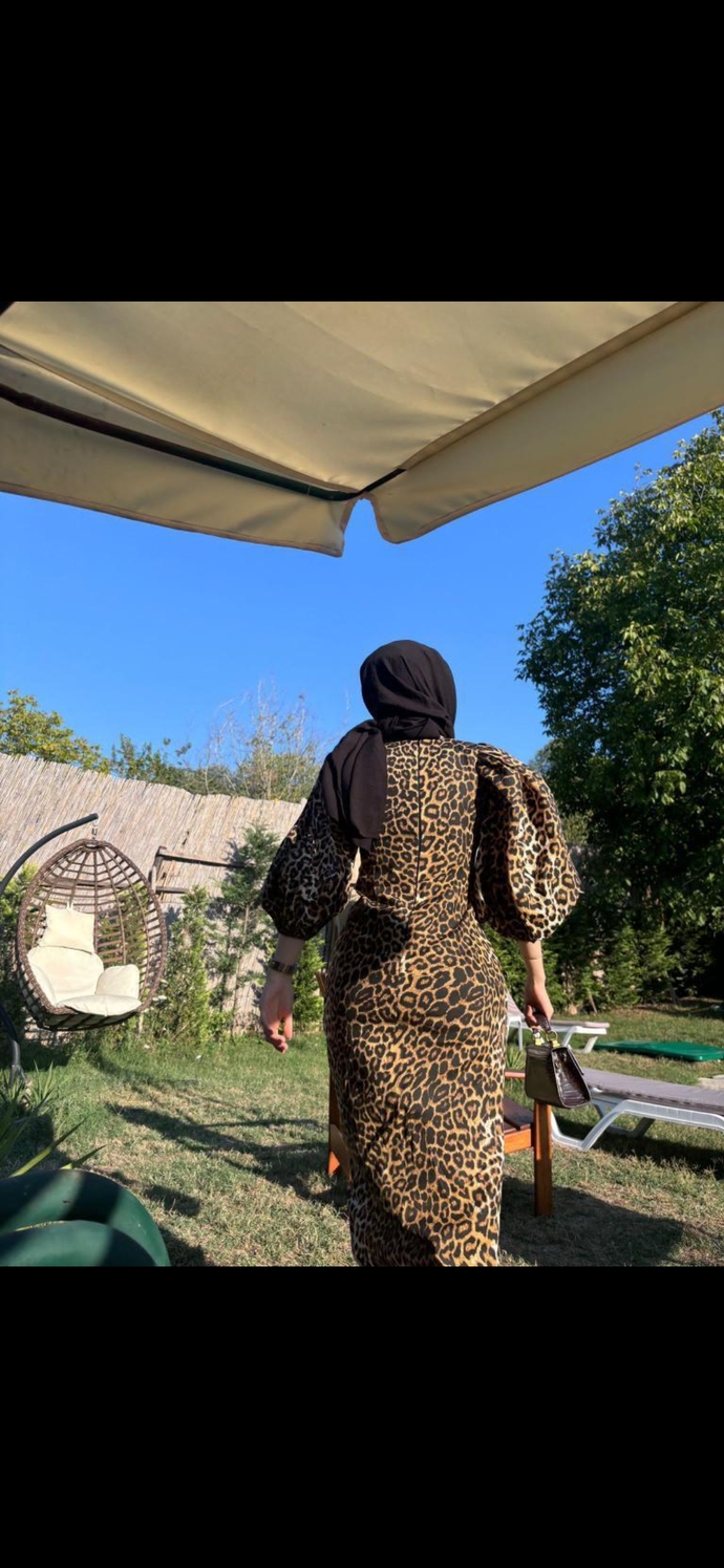 Türbanli Leopar elbisem sizce cok mu dar tatil icin cokmu abarti olmus gecen yaz tatilde giymistim?