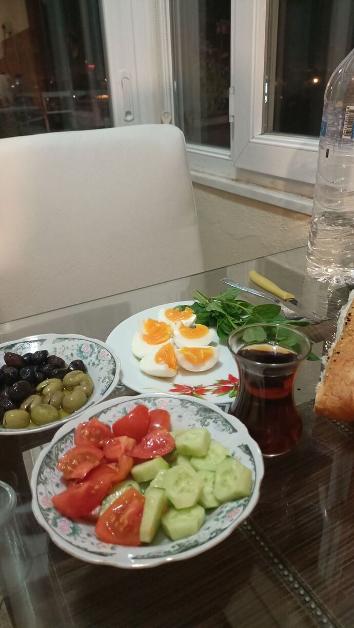 Sahura kalktınız mı, ne yediniz içtiniz?
