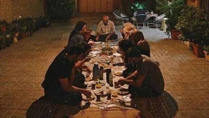 Kültürünüzde bir eve misafirliğe giderken uymanız gereken görgü kuralları neler?