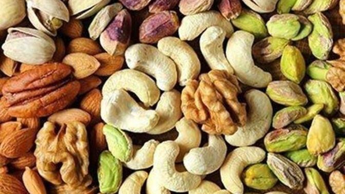 Ramazan ayında iftar sonrası hangi kuruyemişi yemeyi daha çok seversin?
