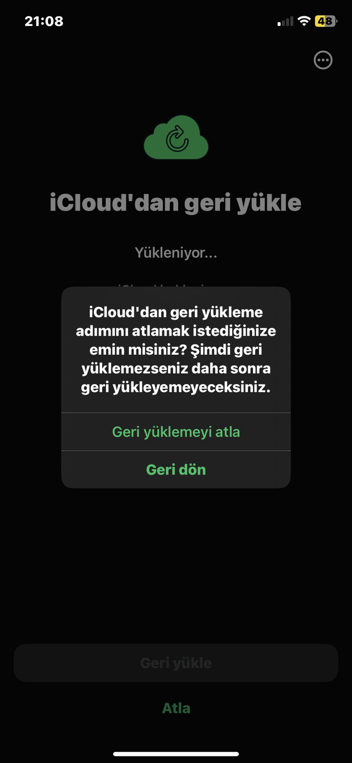 Whatsapp’ı silmiştim. Geri yüklüyorum ama iCoud geri yüklenmiyor? Nasıl geri yüklicem?
