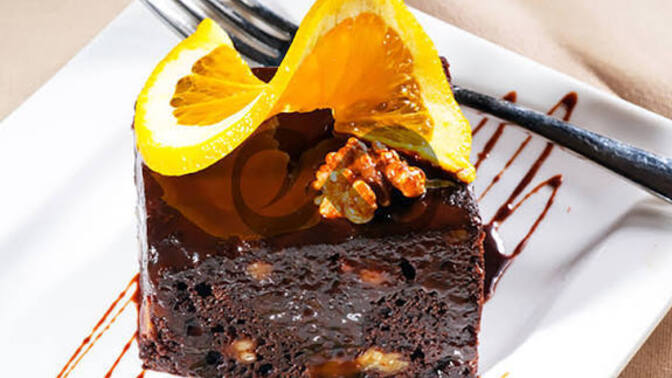 Portakallı, cevizli brownie sevmeyende ne bileyim?