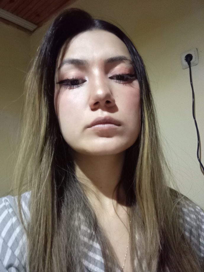 Göz yaşarması neden olur, sürekli gözleri yaşaran biri ne yapmalı?
