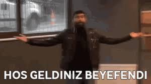 Sitede merak ettiğiniz birileri var mı, ama illa sevgili olmak için değil yani merak 😅?