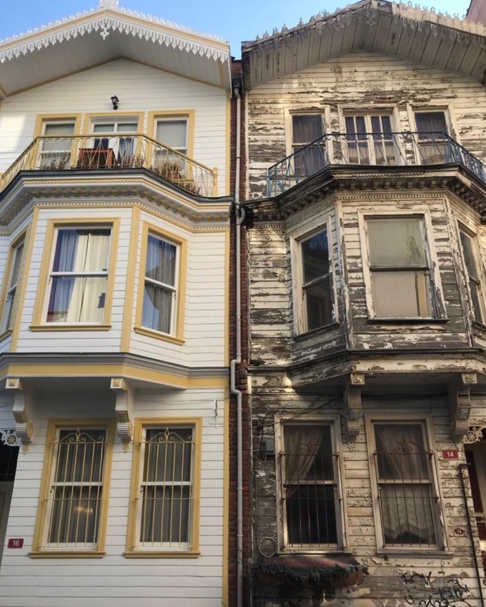 Bu yan yana duran ikiz evler hakkında ne düşünüyorsunuz?