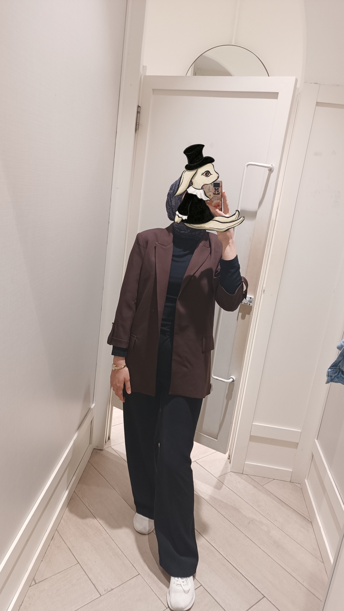 Blazer ceket ilk kez alacağım, sizce yakışmış mı almaya değer mi?