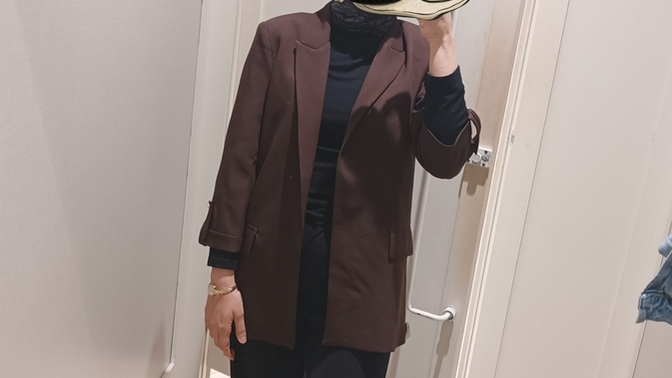 Blazer ceket ilk kez alacağım, sizce yakışmış mı almaya değer mi?
