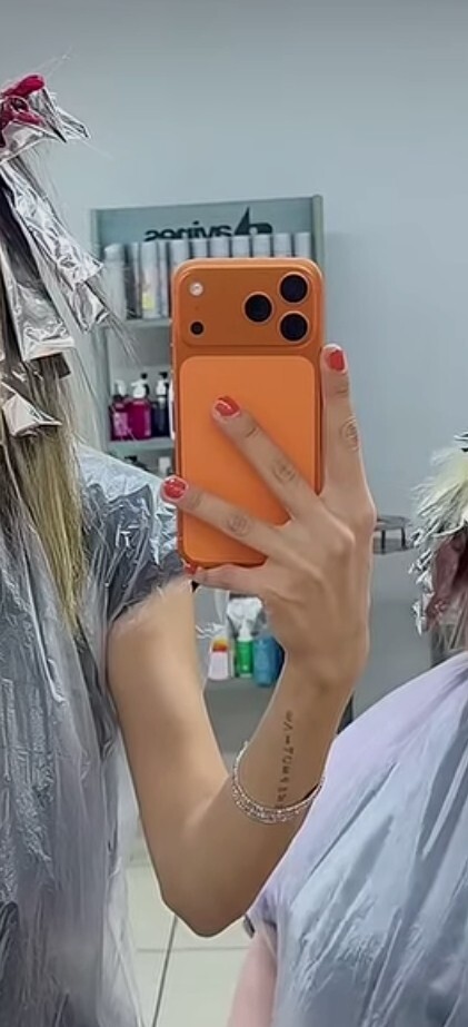 İPhone olan var mı bu gerçek iPhone mu sahte mi sizce?