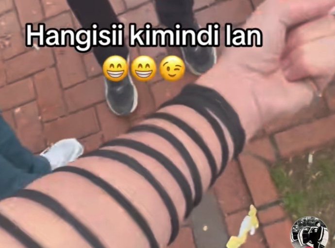 Erkeklerin bilekliklerinde toka takma hareketi size nasıl geliyor?