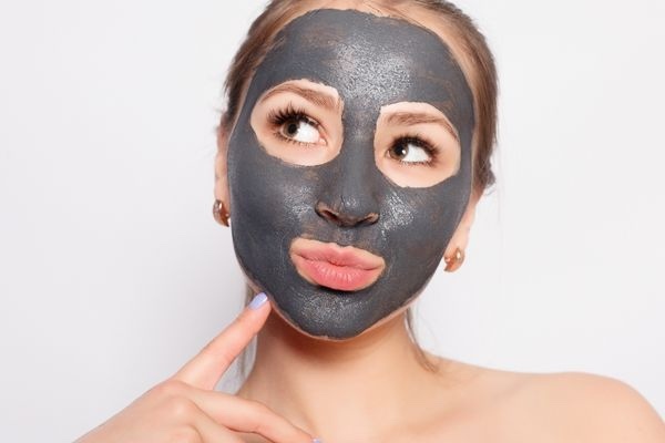 Siyah noktalara ne iyi gelir maske tavsiyeniz var mı?
