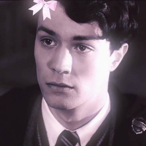 Hogwarts binanız nedir?