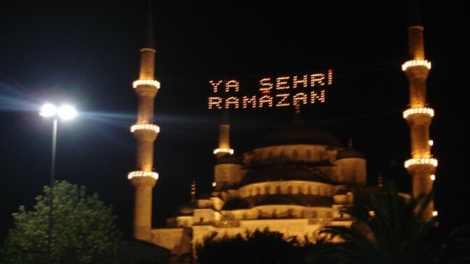 Sizler sahuru saat kaçta yaparsınız ⏳?