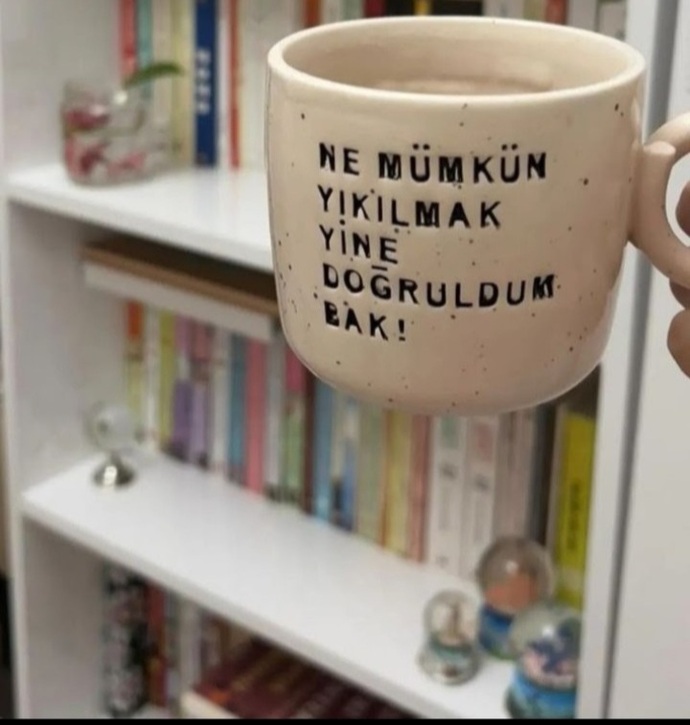 Tekrarı olmuyor bazı şeylerin aşk gibi hayat gibi...