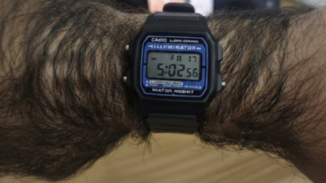Yeni aldığım fiyat performans Casio saat yakışmış mı arkadaşlar?