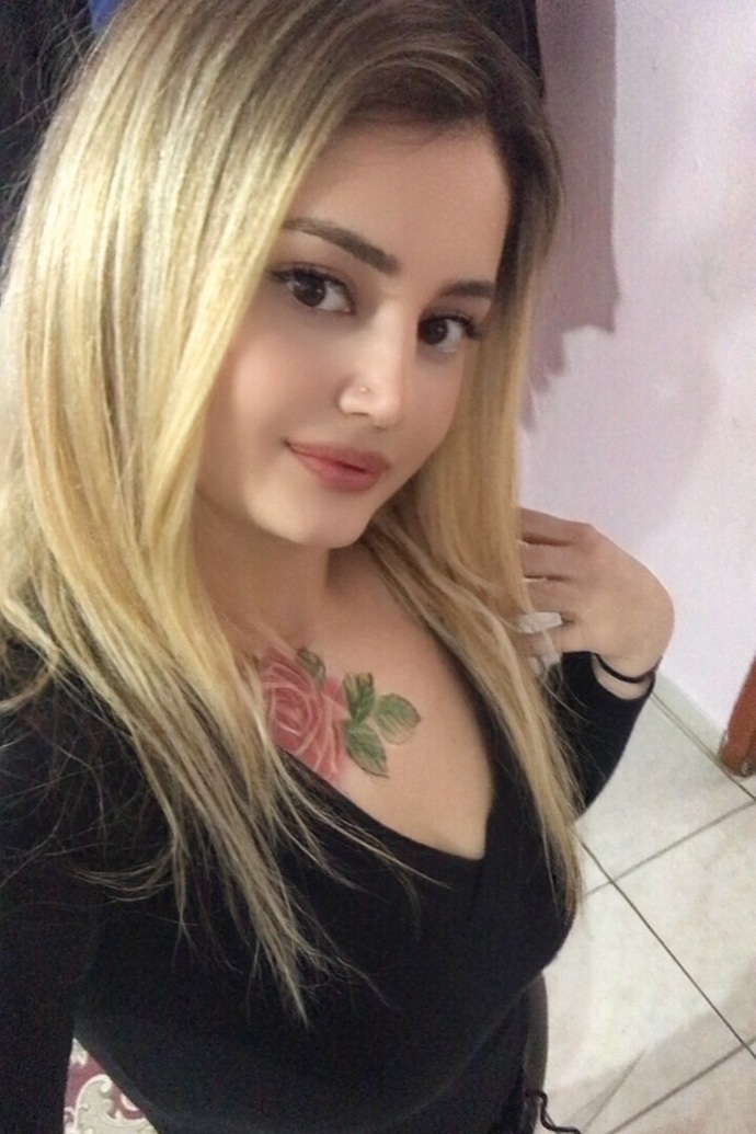 Yüzümde neleri değiştirmeliyim, üç çocuklu bir anne olarak nasıl görünüşüm var sizce?