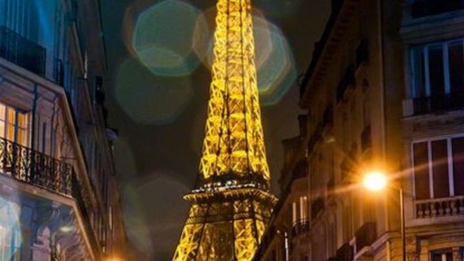 Paris’e gidiyorum!!! Sizi de götürür müyüm söyleyeyim mi?