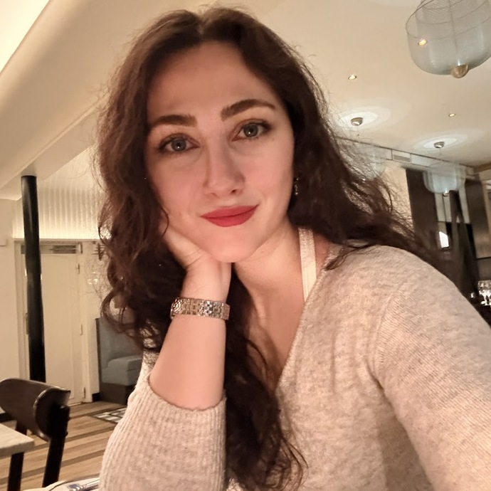 Bu psikolog kızı seviyor musunuz?