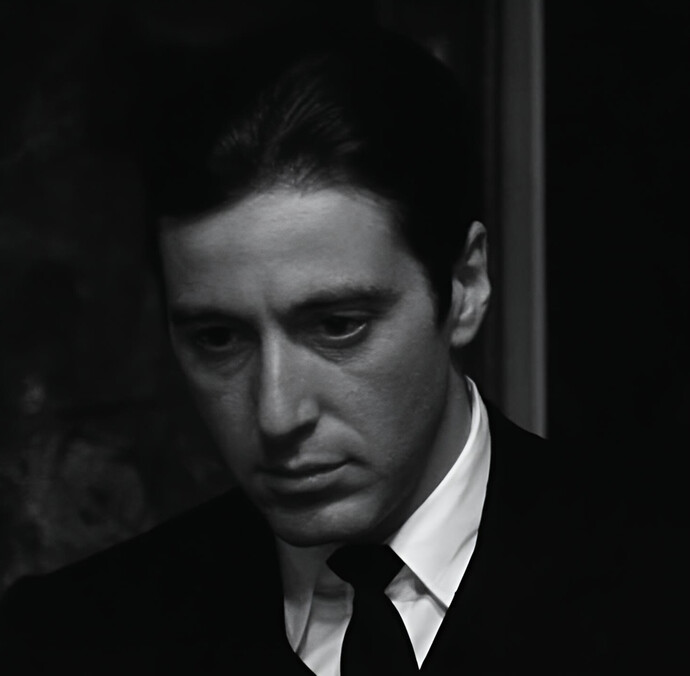 Türk erkekleri neden Michael Corleone gibi karizmatik ve çekici değiller?
