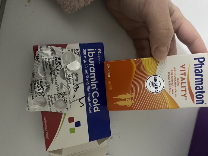 Annem şu hapları aynı anda içmiş bir şey olur mu?