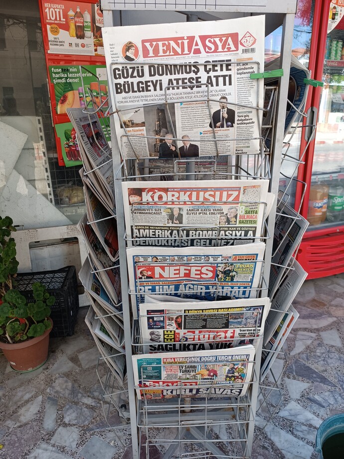 Gazete okuyor musunuz?