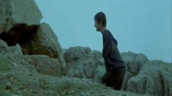 Bazı filmler izlenir biter, bazıları ise insanın içine yerleşir.. sizin içinize oturan o film neydi?