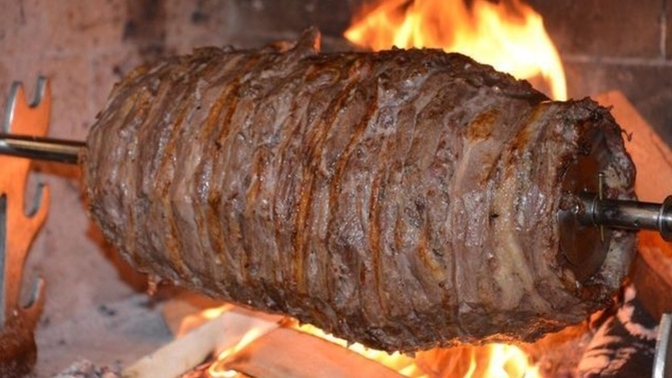 Cağ kebabı sever misiniz?