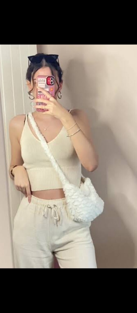 Bugün 4/4 lük bir kombin yapabildiniz mi?