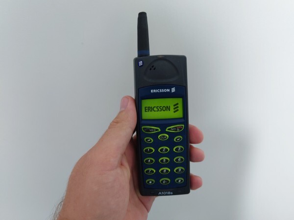 İlk cep telefonunuz hangisiydi?