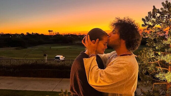 Selena Gomez ve sevgili seçimi şaka mı? Justin nereye kayboldu?
