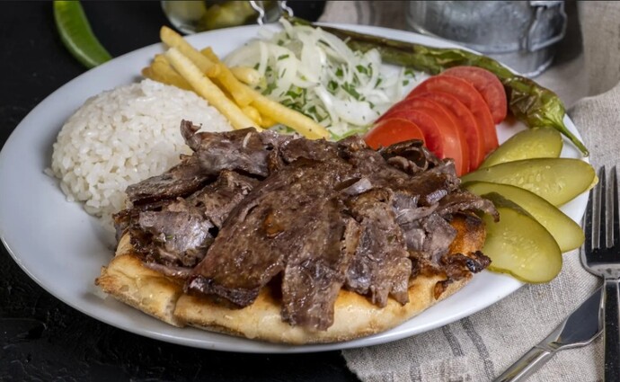 Tavuk Döner mi Et Döner mi seversin en çok?